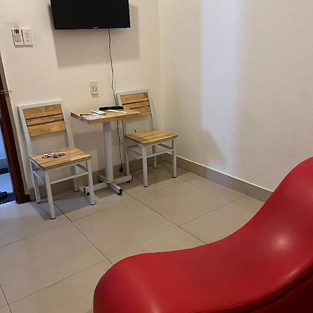 Hotel Khach San Anh Dong à Hô Chi Minh-Ville Extérieur photo